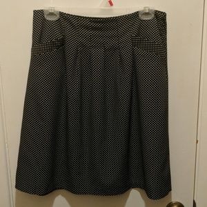 Polka dot skirt with pockets